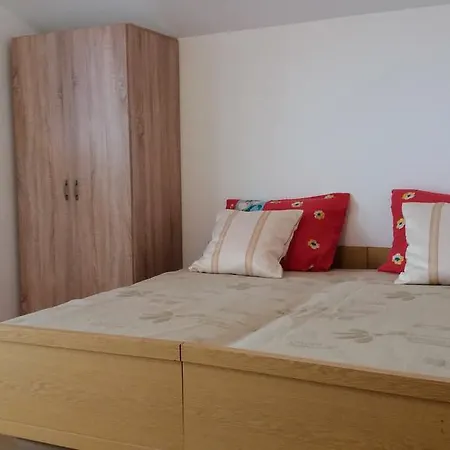 Dada Apartmán *